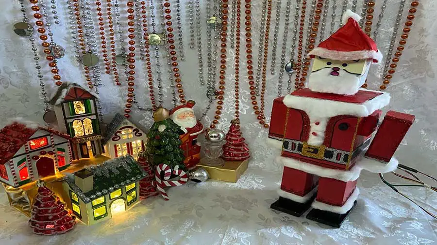 DIY LED Lighted Santa Claus Robot