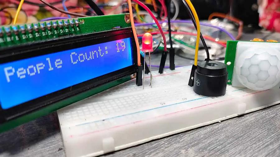 Count People in a Room: Arduino & PIR Sensor