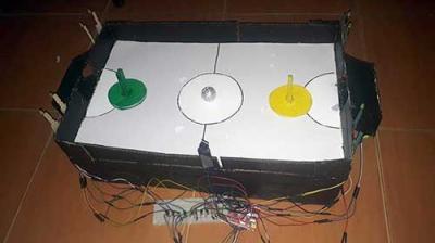 Arduino DIY Hockey Game with LEDs